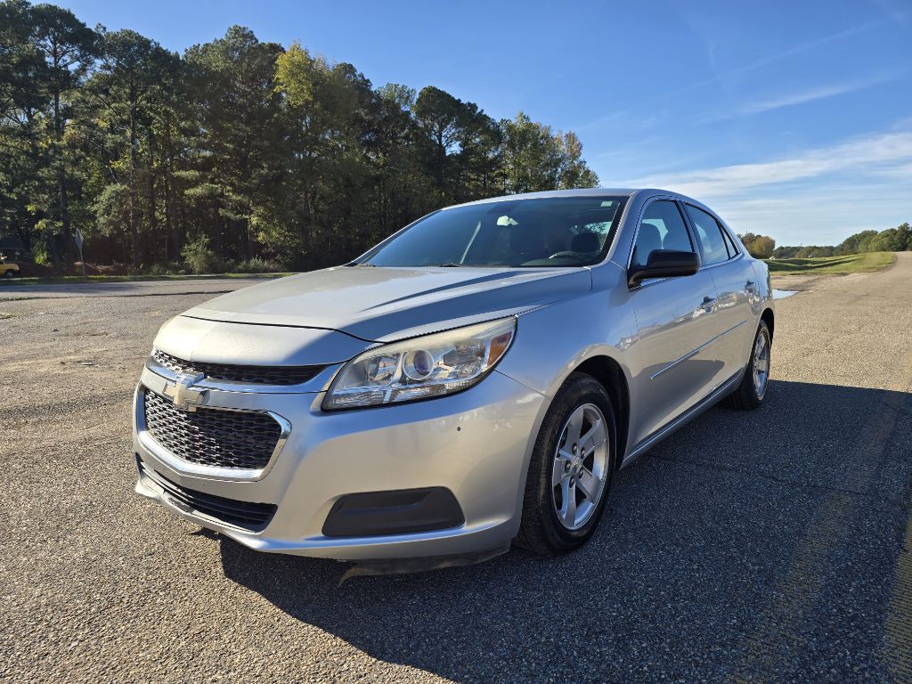 2015 Chevrolet Malibu Image 1