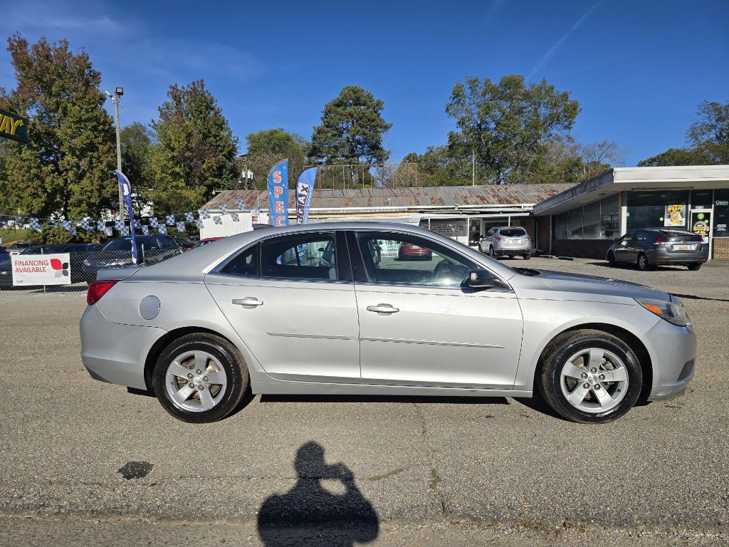 2015 Chevrolet Malibu Image 5