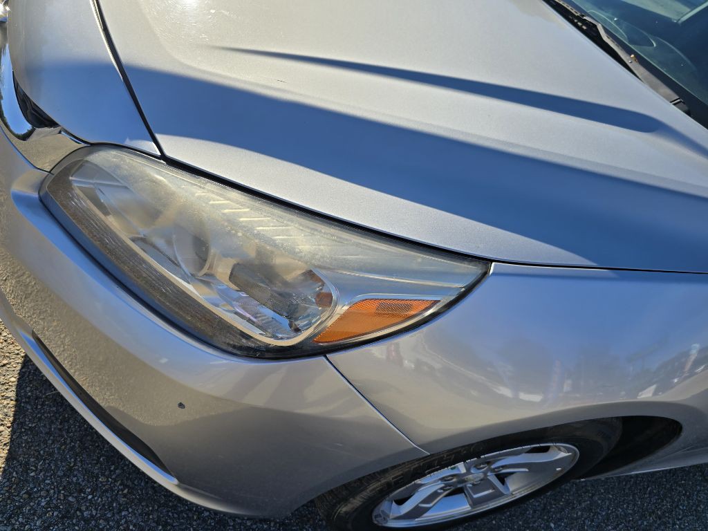 2015 Chevrolet Malibu Image 6