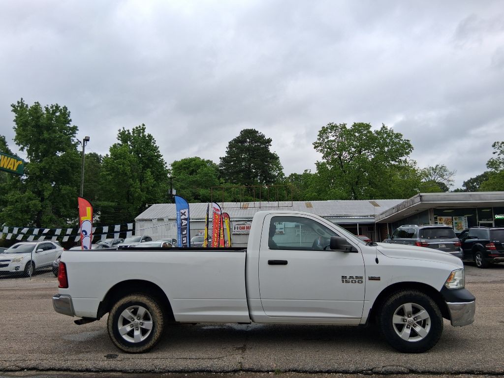 2014 RAM 1500 Image 5