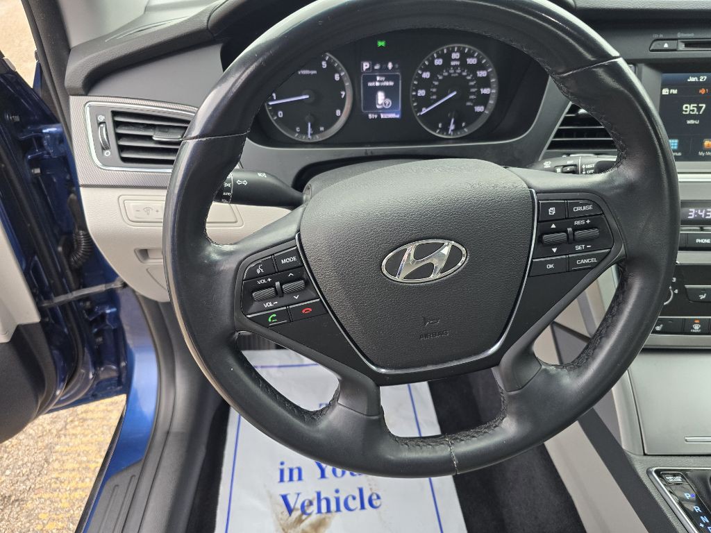 2017 Hyundai Sonata Image 11