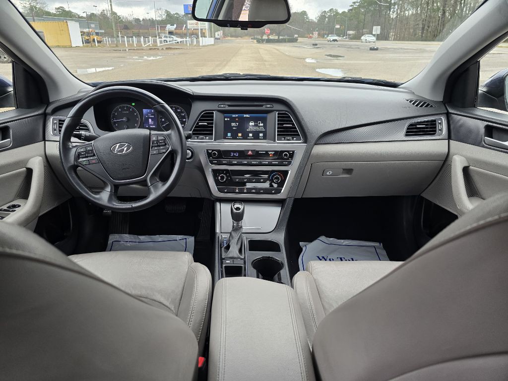 2017 Hyundai Sonata Image 15
