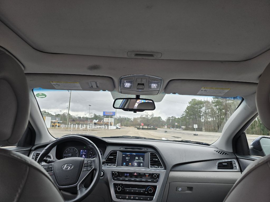 2017 Hyundai Sonata Image 16