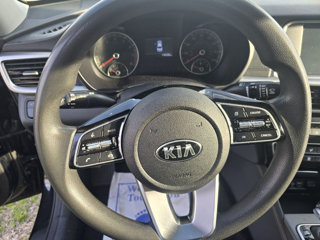 2020 Kia Optima Image 12