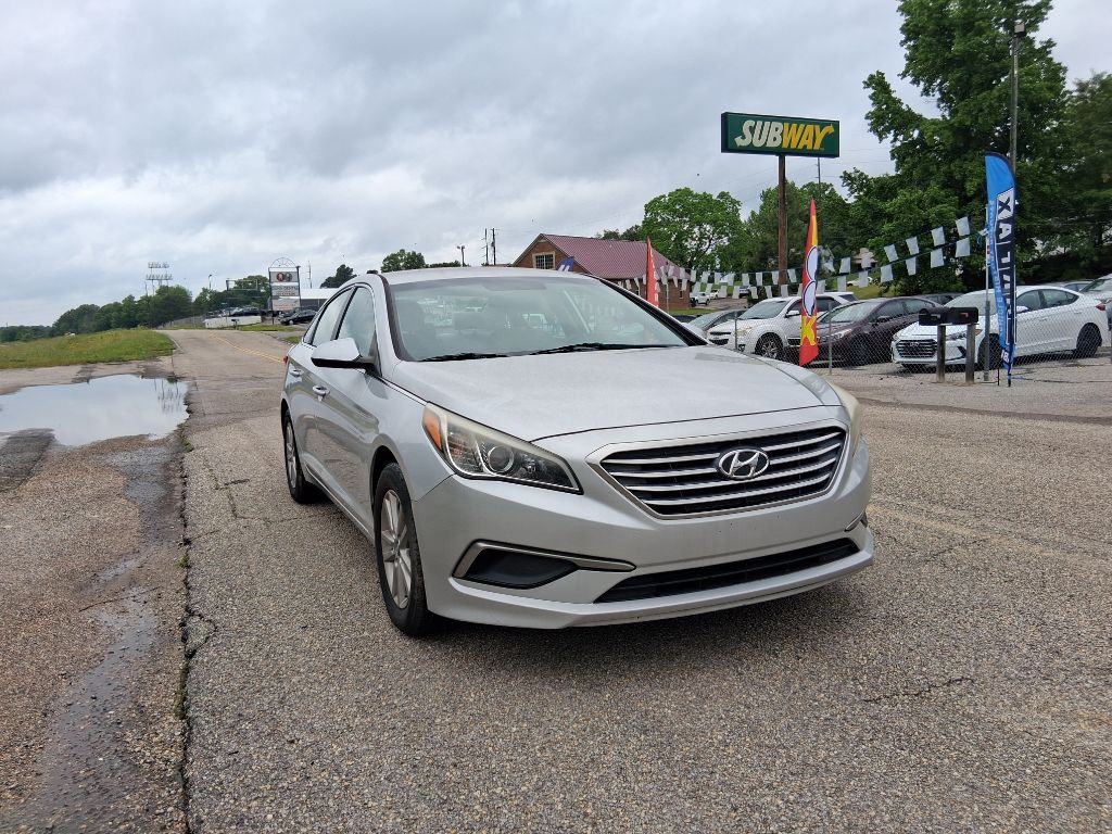 2017 Hyundai Sonata Image 3