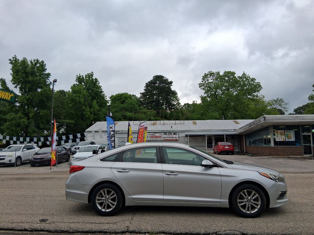 2017 Hyundai Sonata Image 4