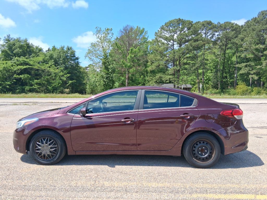 2018 Kia Forte Image 8
