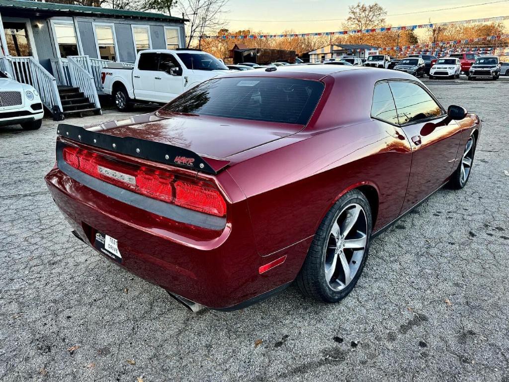 2014 Dodge Challenger Image 3