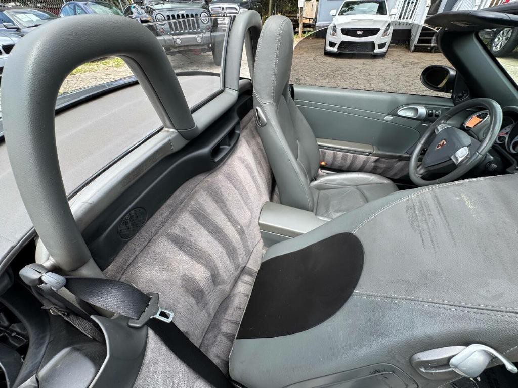 2006 Porsche Boxster Image 13