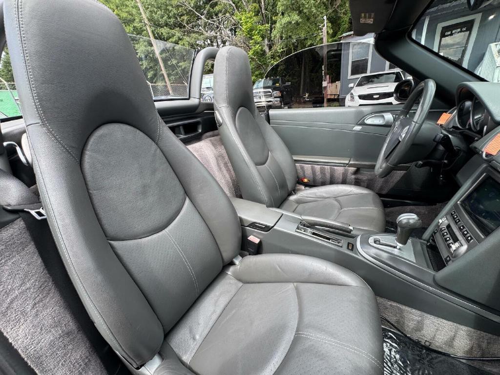 2006 Porsche Boxster Image 17