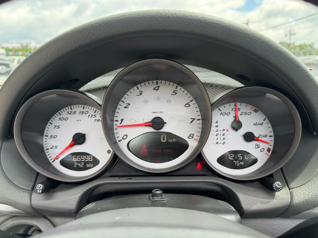 2006 Porsche Boxster Image 18