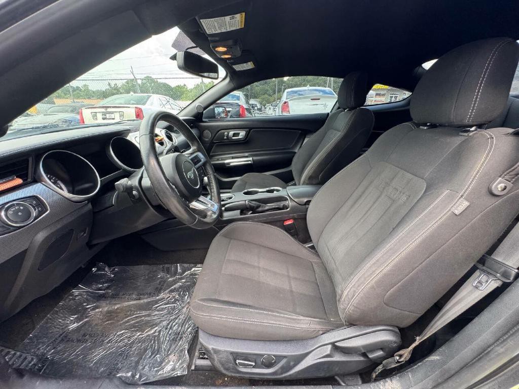 2019 Ford Mustang Image 10