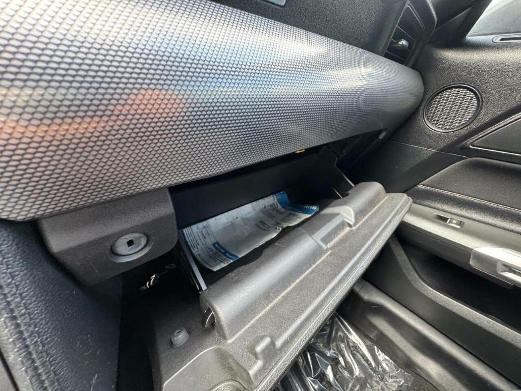 2019 Ford Mustang Image 23