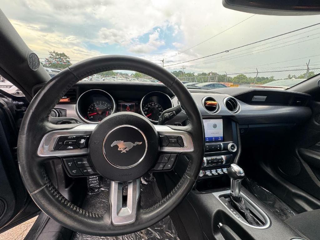 2019 Ford Mustang Image 26
