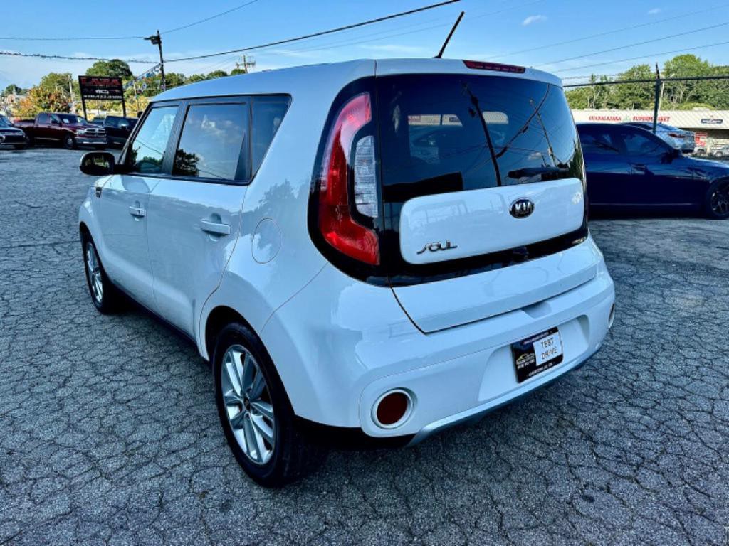 2018 Kia Soul Image 4