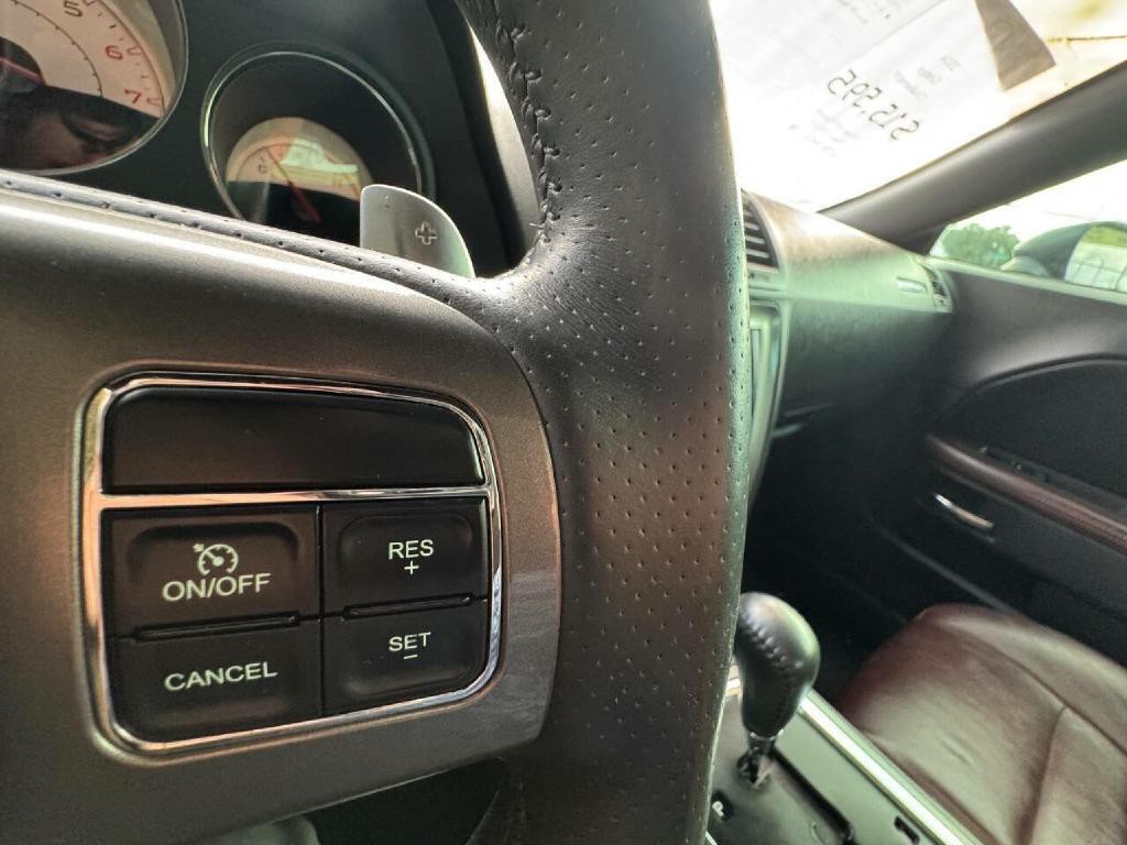 2014 Dodge Challenger Image 26