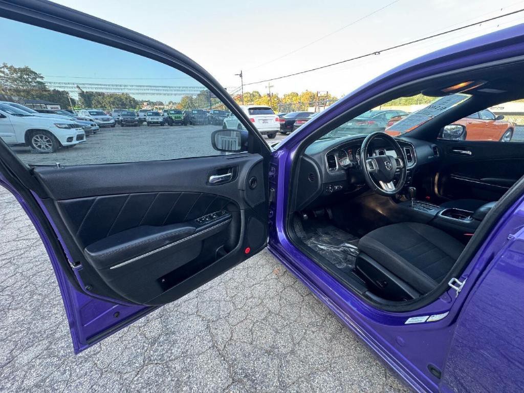 2014 Dodge Charger Image 24