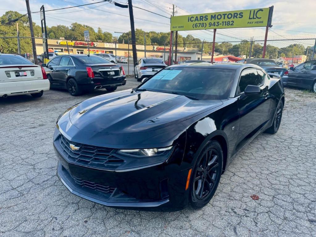 2019 Chevrolet Camaro Image 2