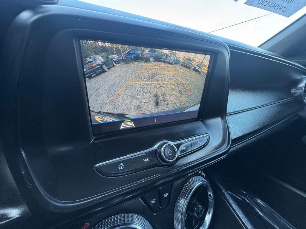 2019 Chevrolet Camaro Image 24