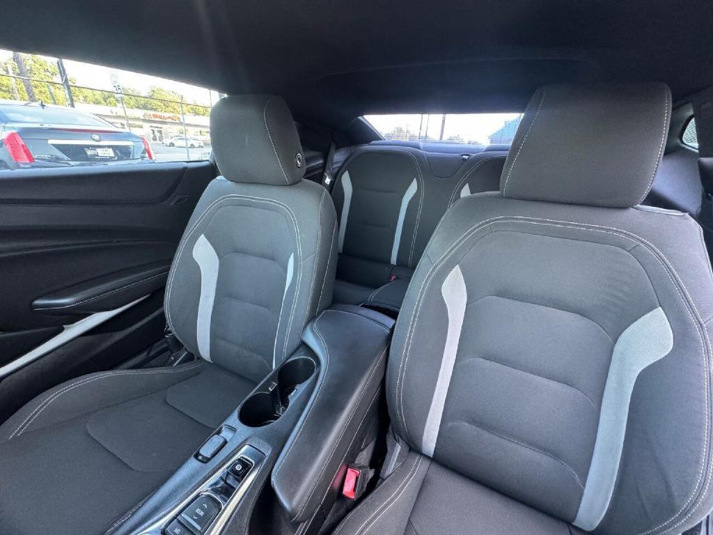 2019 Chevrolet Camaro Image 30