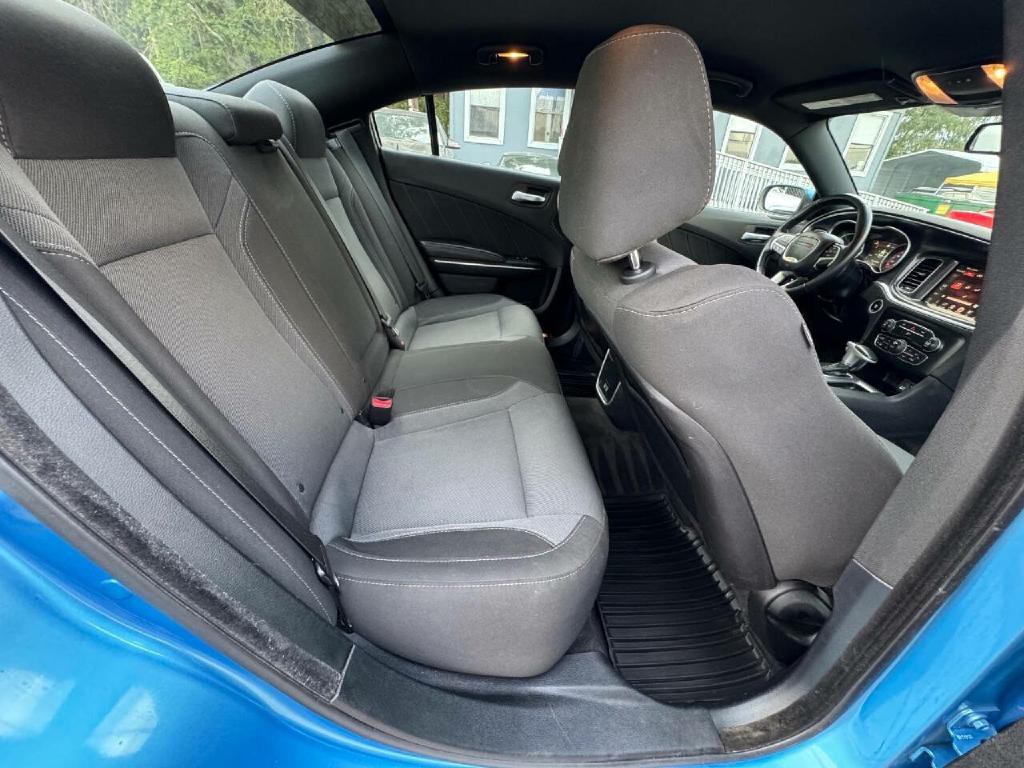 2016 Dodge Charger Image 12