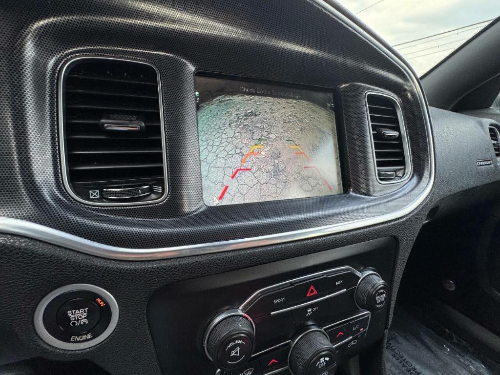 2016 Dodge Charger Image 24