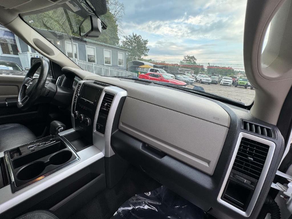 2012 RAM 1500 Image 17