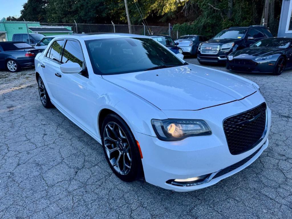 2016 Chrysler 300 Image 3
