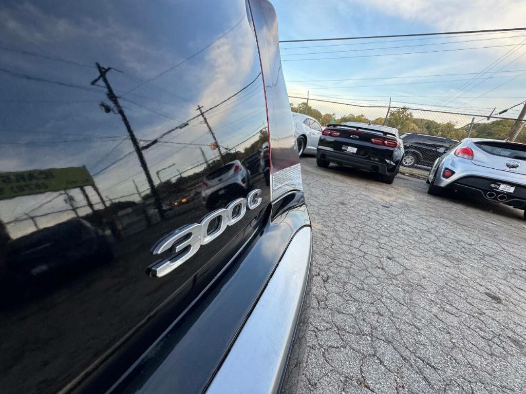 2015 Chrysler 300 Image 38