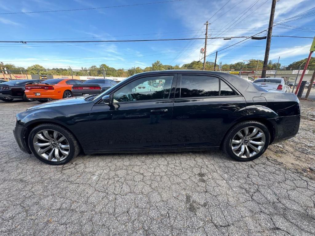 2014 Chrysler 300 Image 5