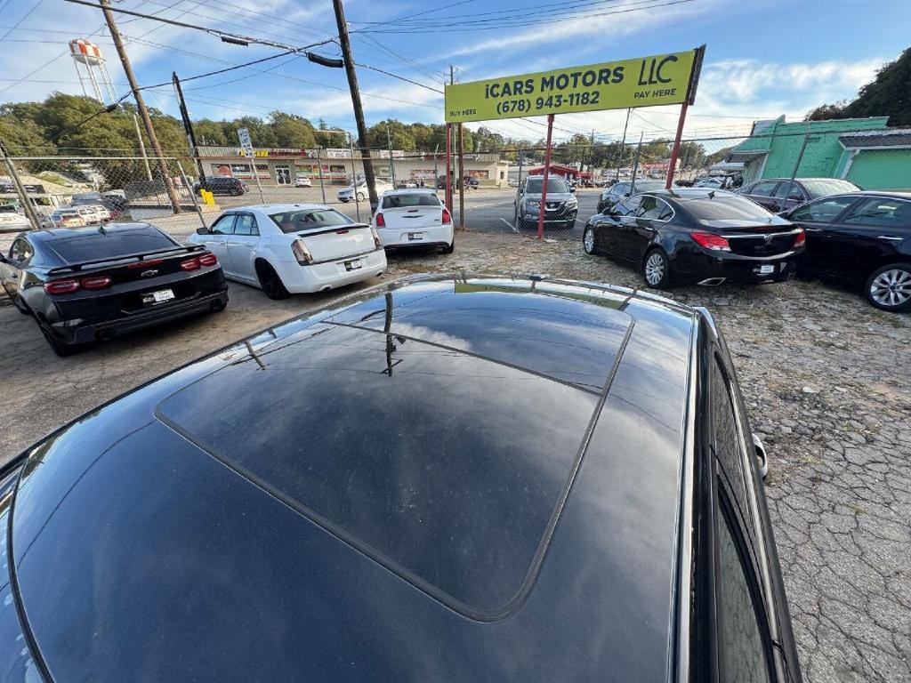 2014 Chrysler 300 Image 7