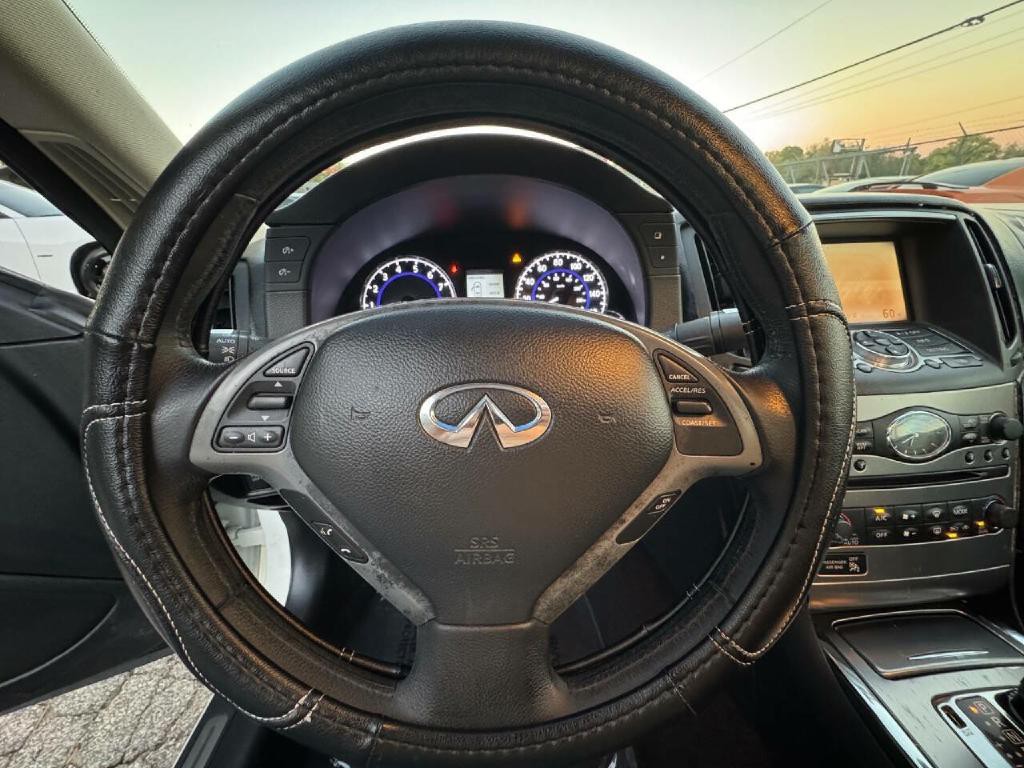 2010 INFINITI G37 Image 27