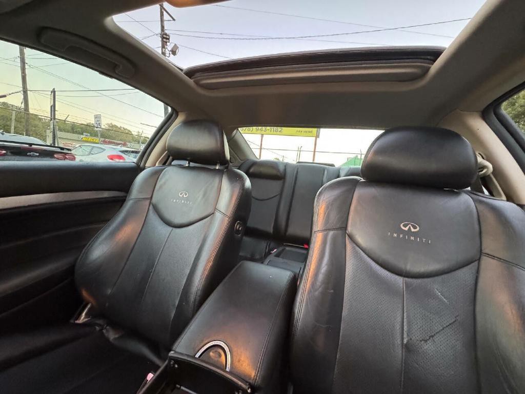 2010 INFINITI G37 Image 31