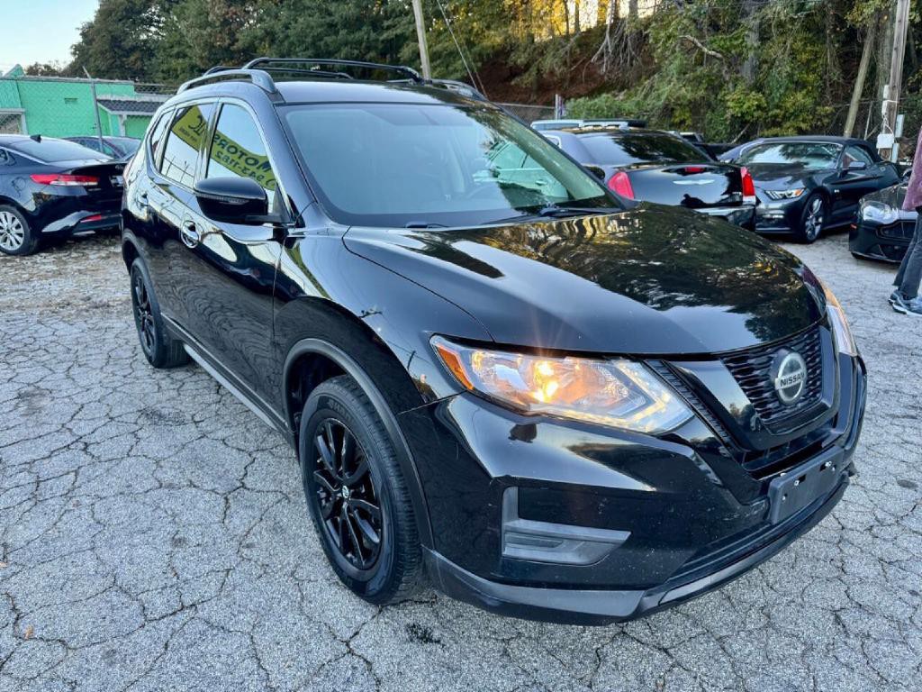 2018 Nissan Rogue Image 2