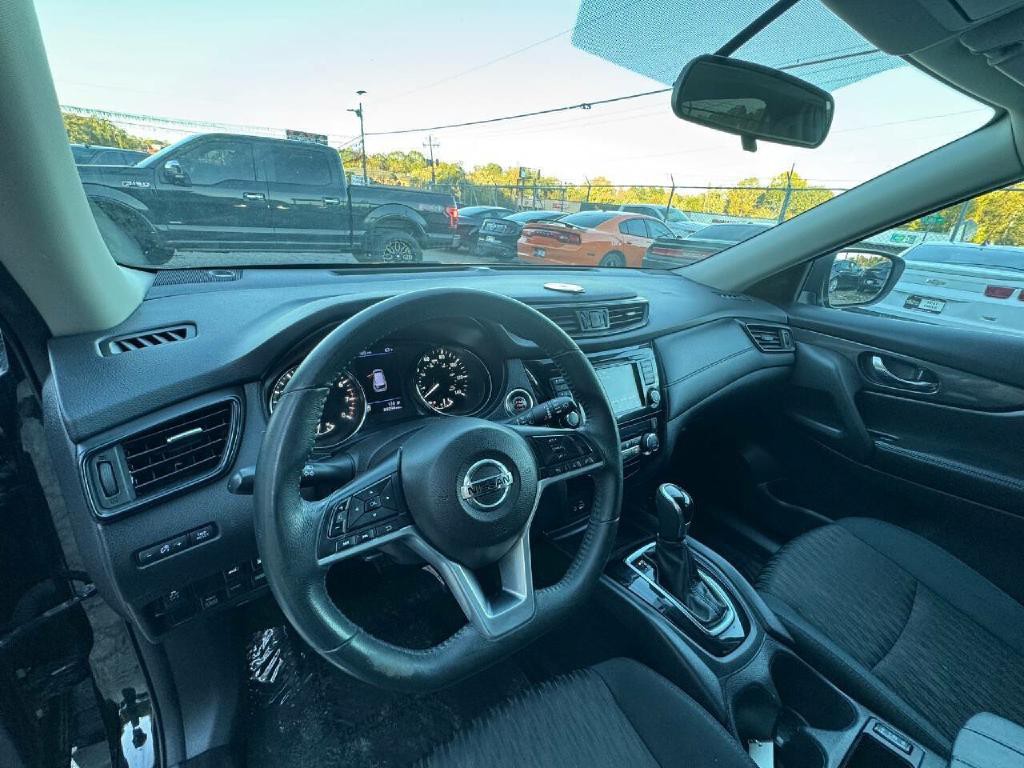 2018 Nissan Rogue Image 22