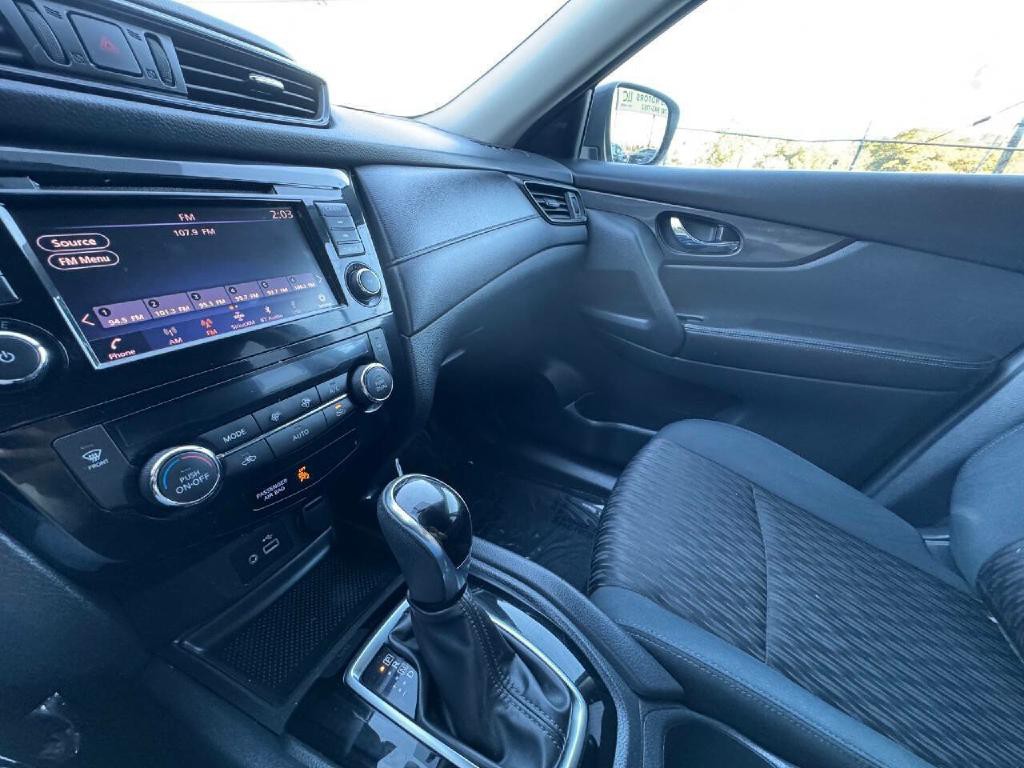 2018 Nissan Rogue Image 27