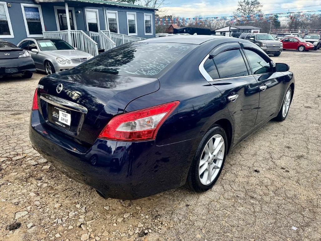 2011 Nissan Maxima Image 3