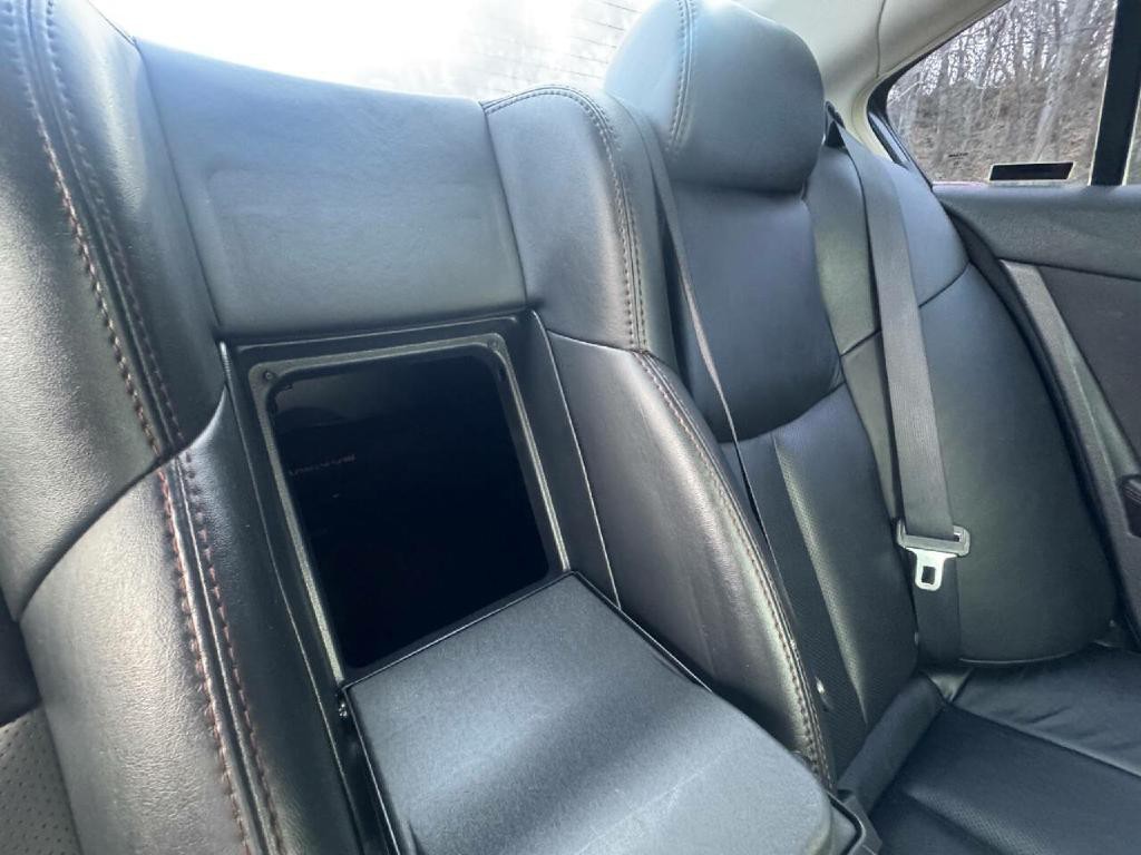 2011 Nissan Maxima Image 15