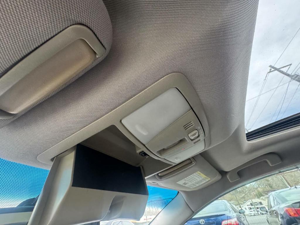 2011 Nissan Maxima Image 27