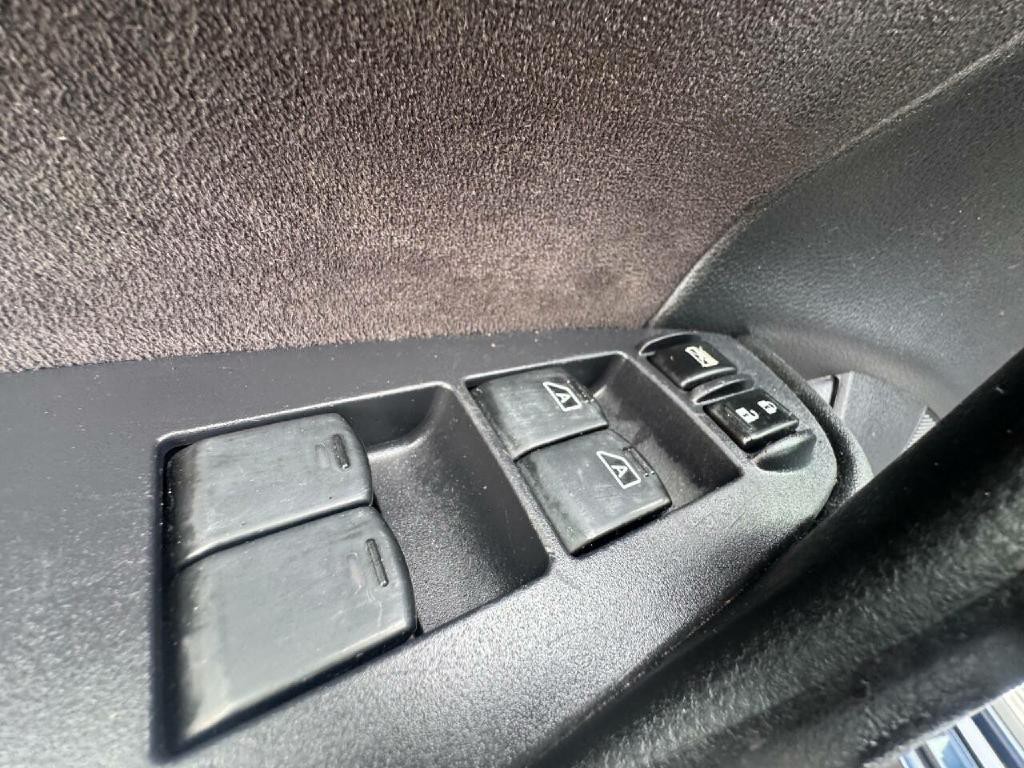 2011 Nissan Maxima Image 30