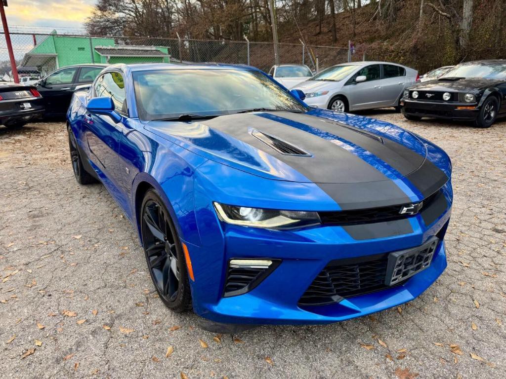 2016 Chevrolet Camaro Image 2