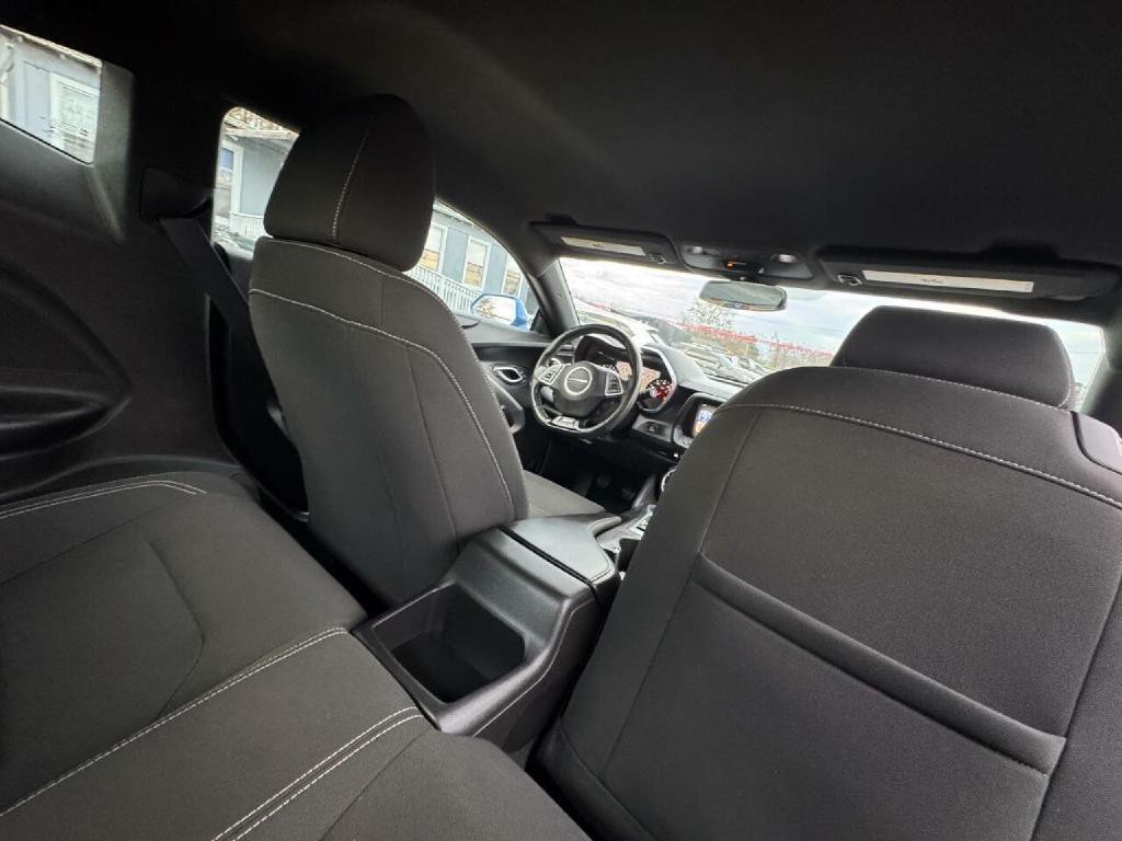 2016 Chevrolet Camaro Image 13