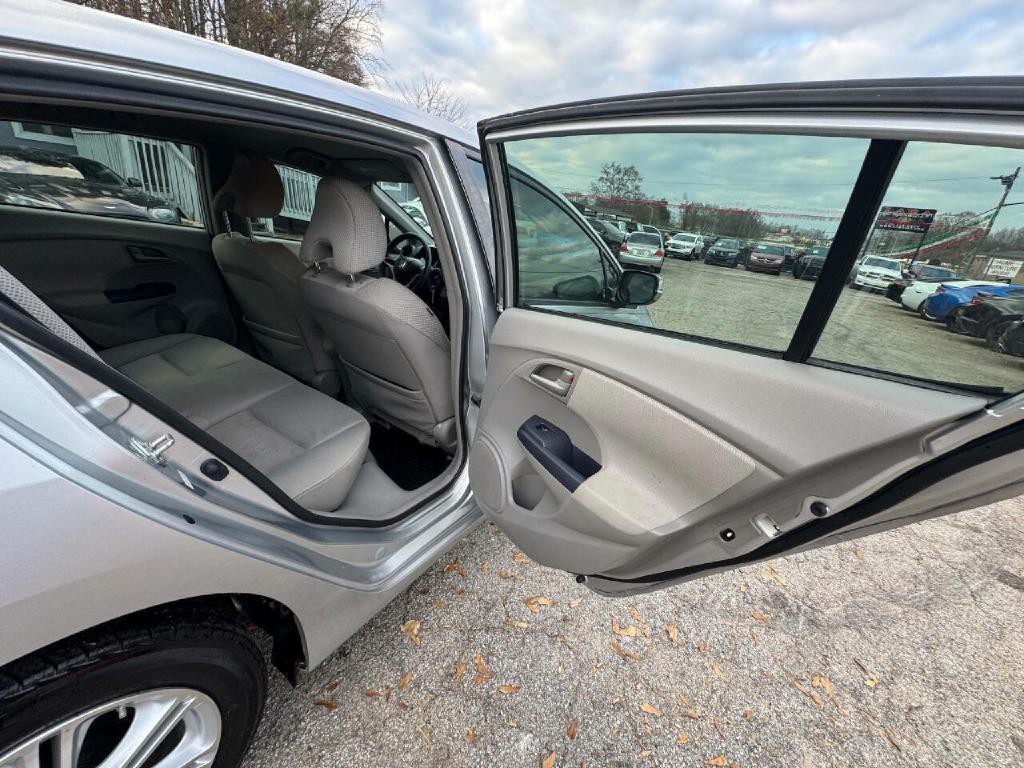 2010 Honda Insight Image 12