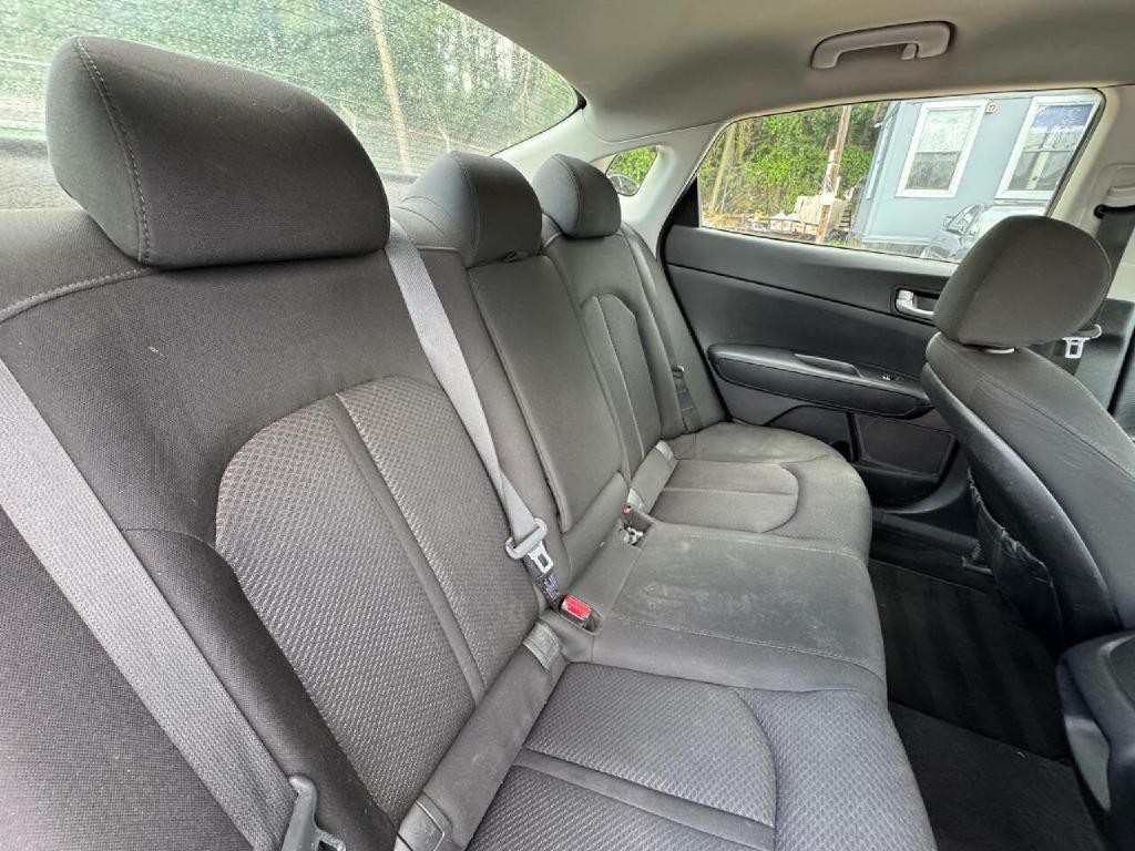 2016 Kia Optima Image 16