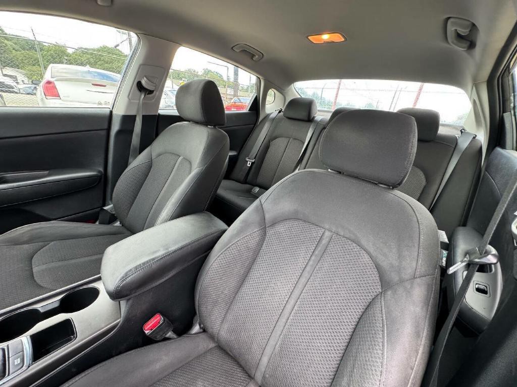 2016 Kia Optima Image 22
