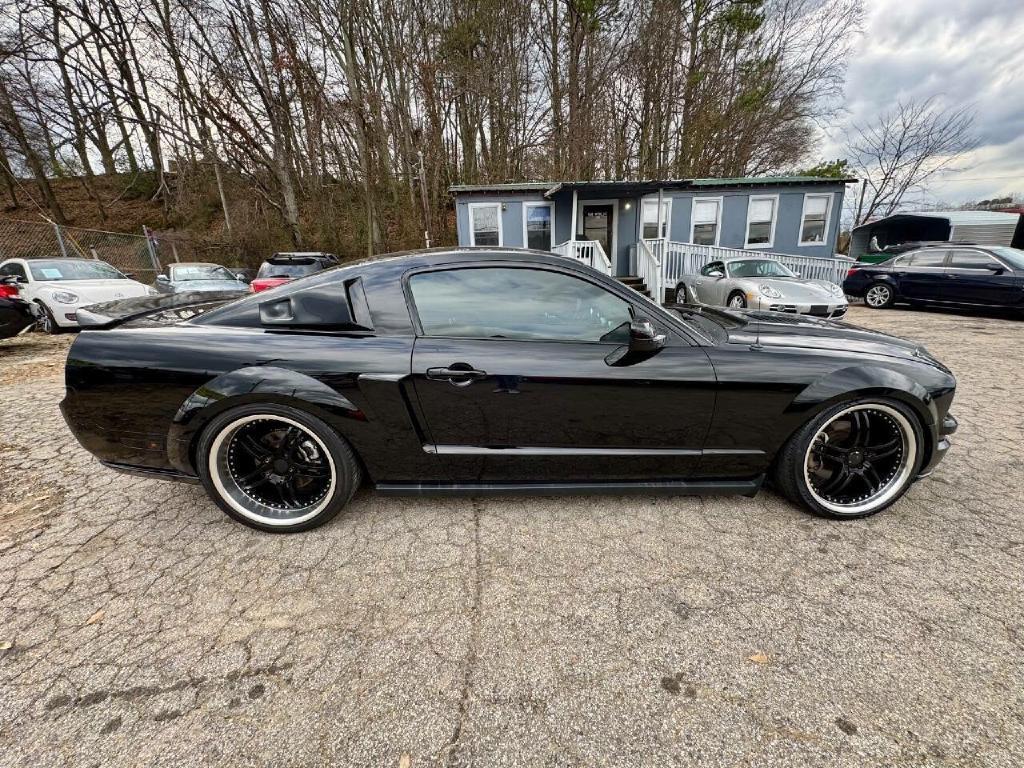 2006 Ford Mustang Image 6
