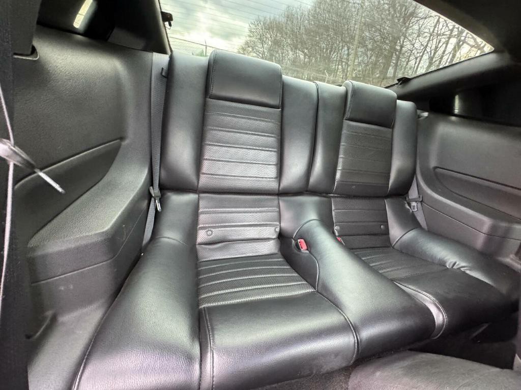 2006 Ford Mustang Image 13