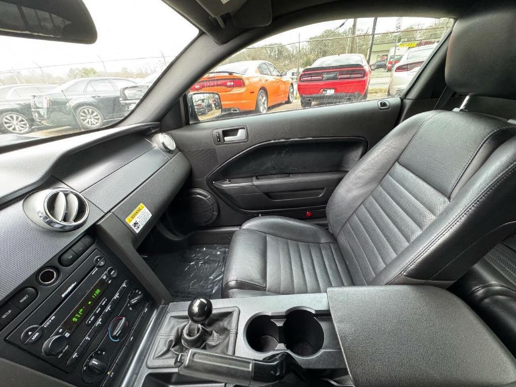 2006 Ford Mustang Image 26