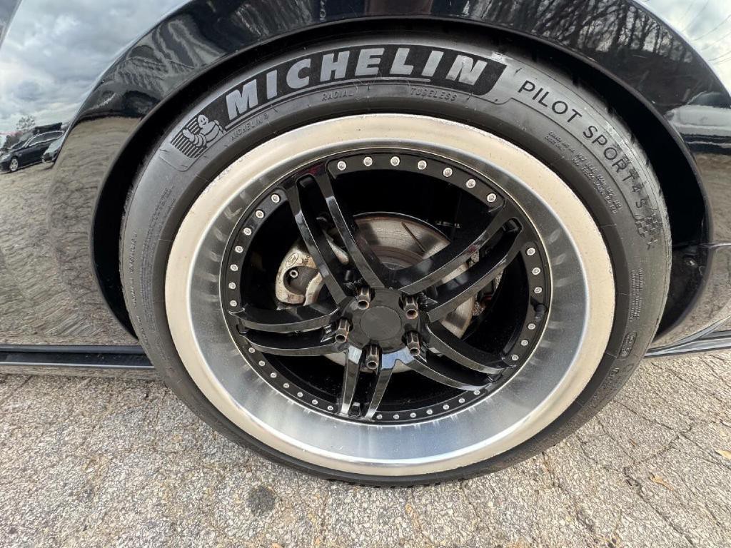 2006 Ford Mustang Image 36