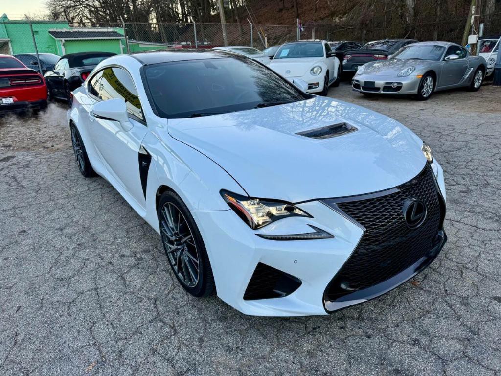2015 Lexus RC F Image 2